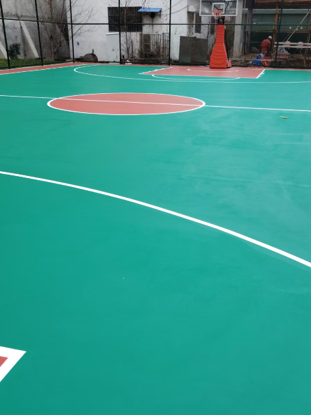 肥西 球场长期使用易出现地面开裂